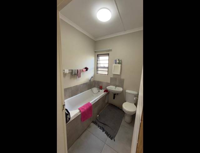 2 BEDROOM HOUSE FOR SALE IN LEHAE